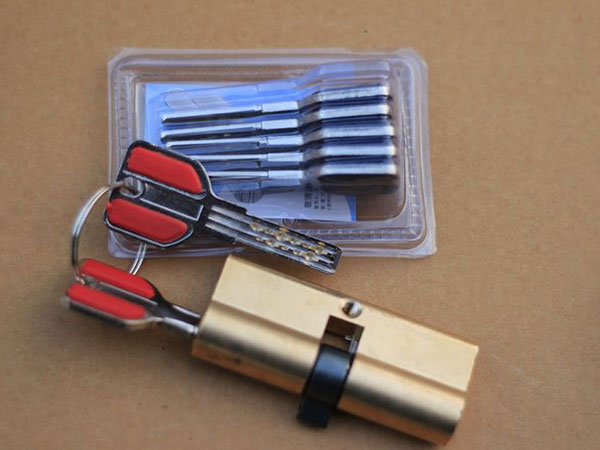 若尔盖24小时上门开锁公司